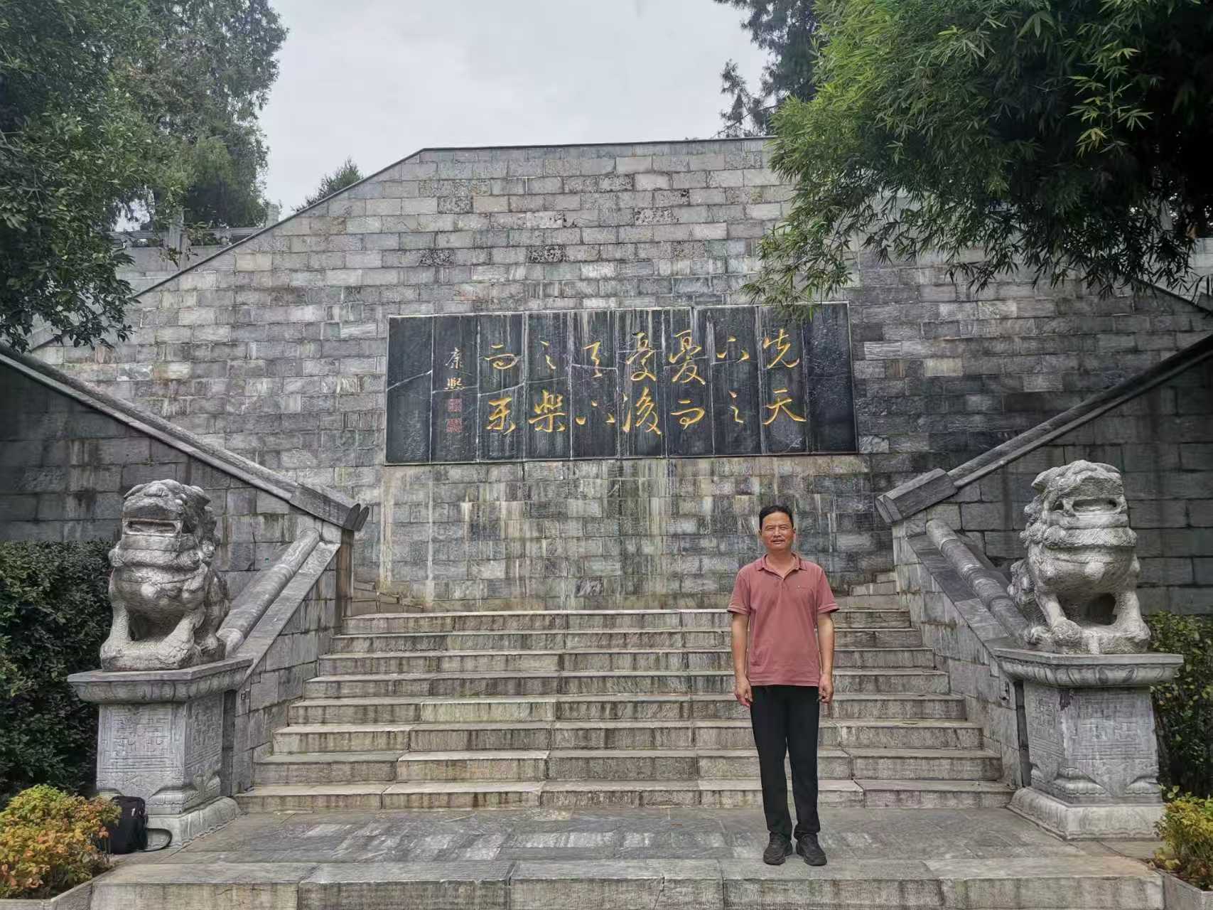 汪建国,沙漠朗月,顽石,文学襄军网 汪建国,沙漠朗月,顽石,文学襄军网