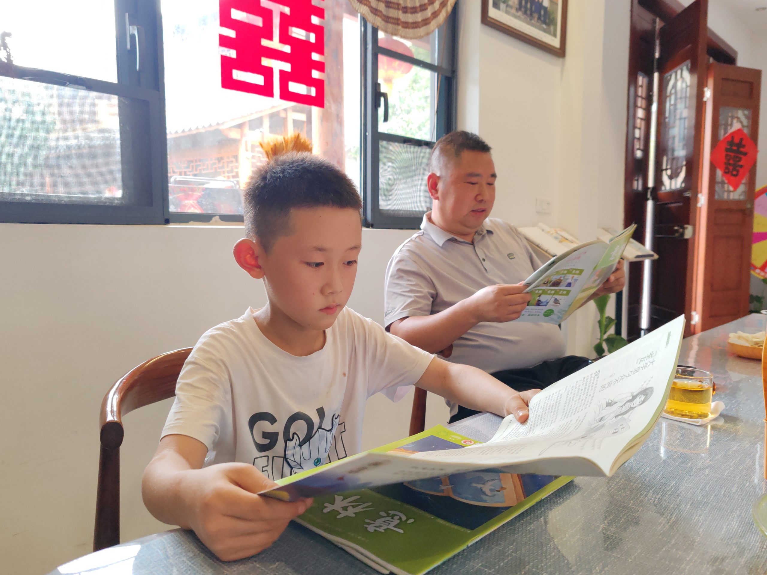 《意林》杂志社第二十次向杜老师书友会捐书